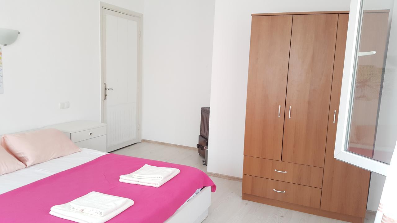 Ayvalik Pansiyon Ngoại thất bức ảnh