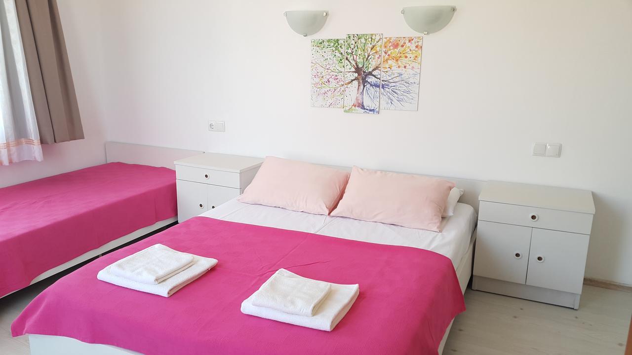 Ayvalik Pansiyon Ngoại thất bức ảnh